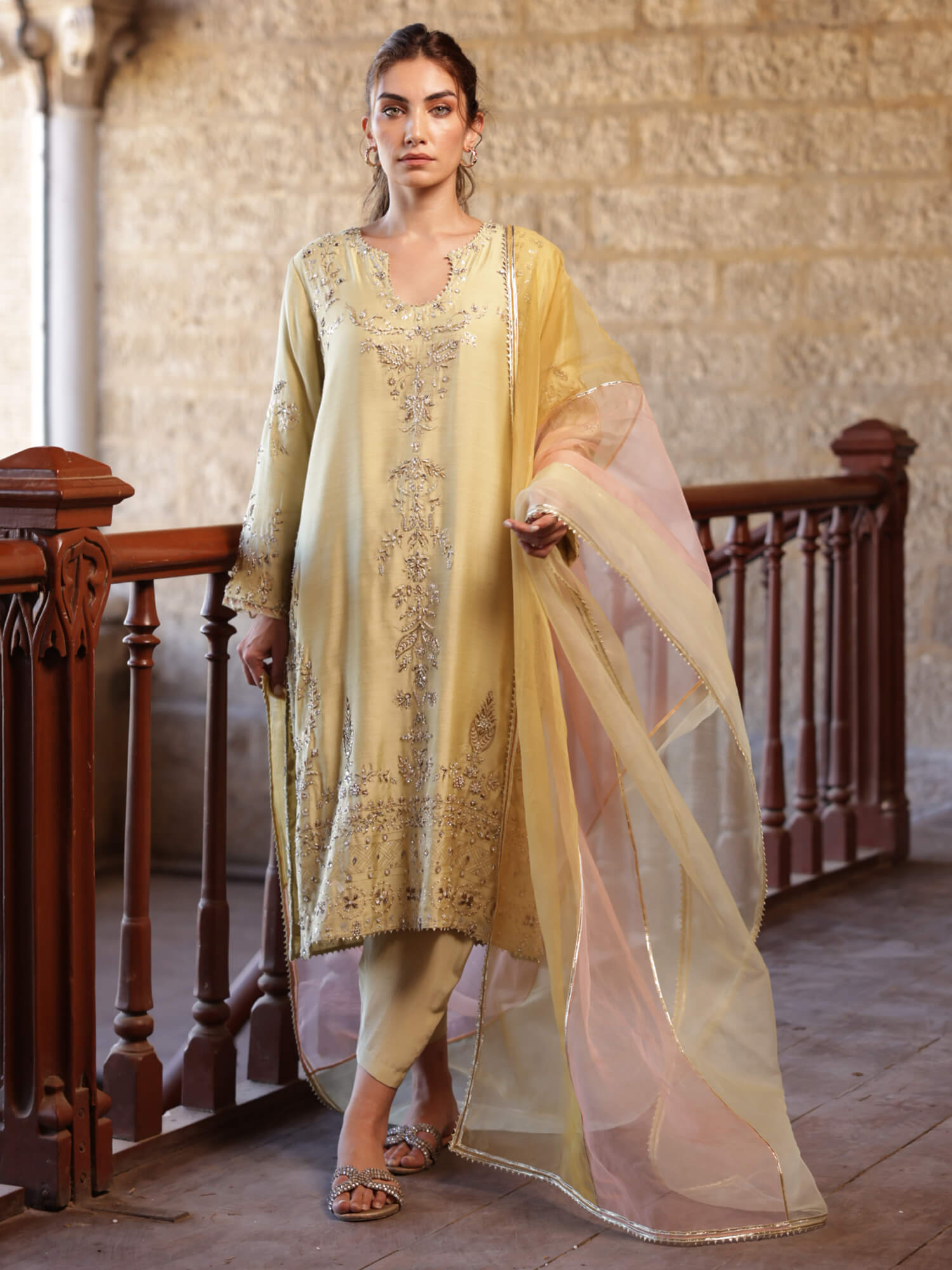 ALISHA, SKINNY SHALWAR & DUPATTA