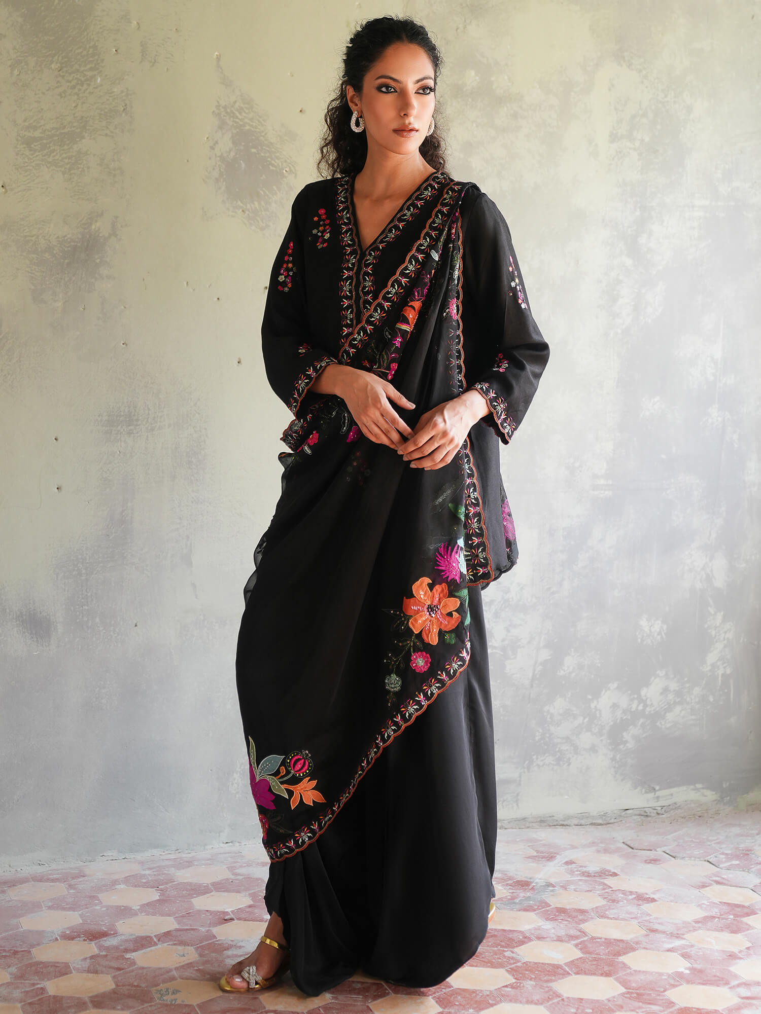 ALISHA, DRAPED DUPATTA & PANTS