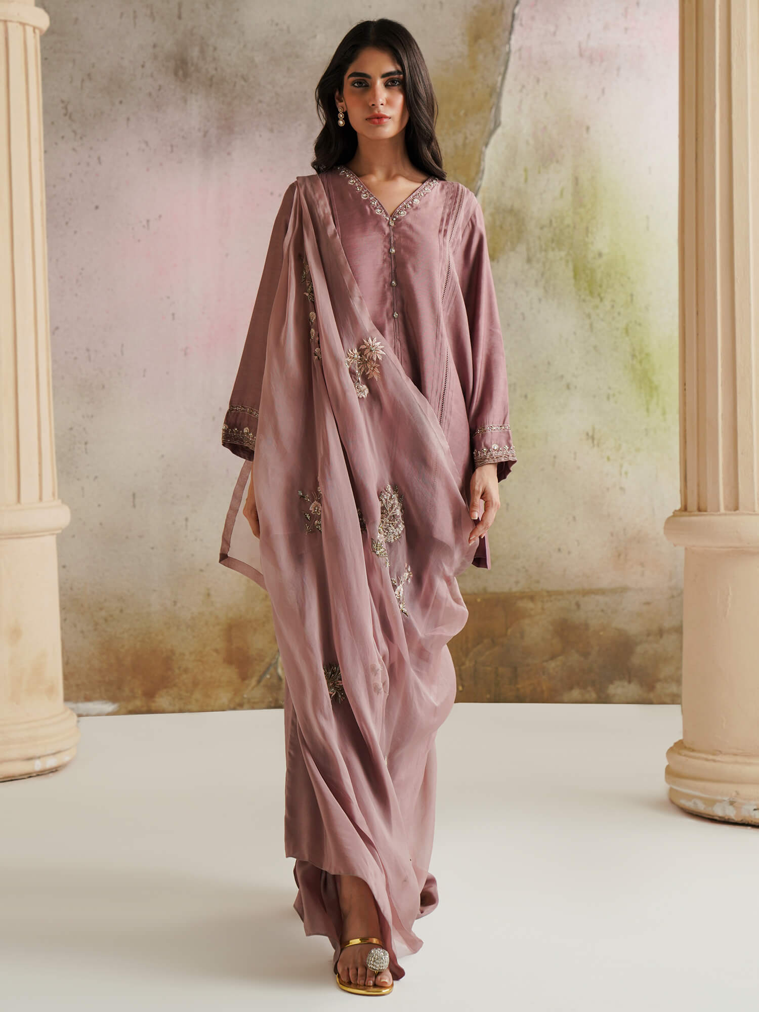 ALISHA, PANTS & DRAPED DUPATTA