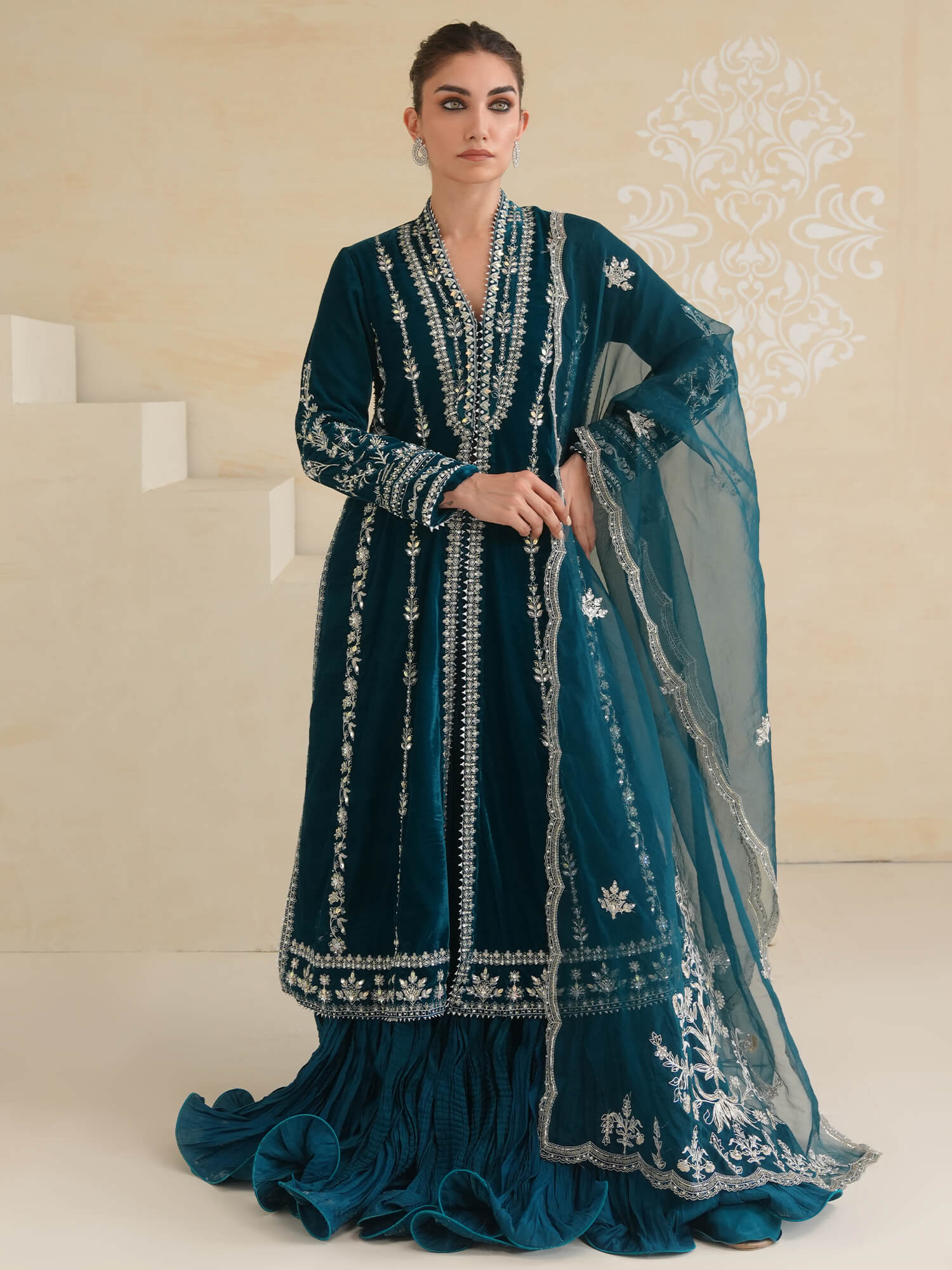 ANUM, CRUSHED LEHENGA & DUAPATTA