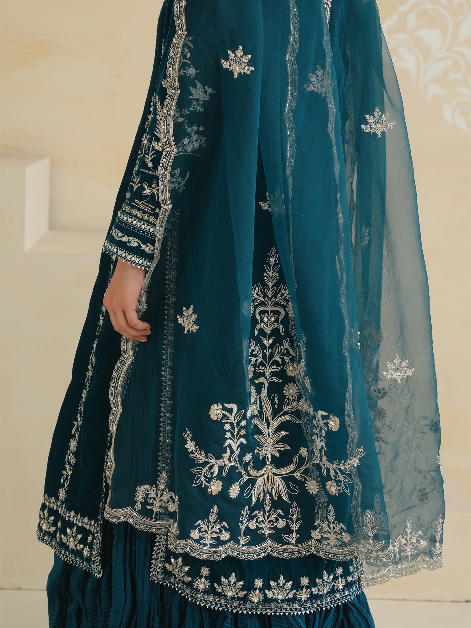 ANUM, CRUSHED LEHENGA & DUAPATTA