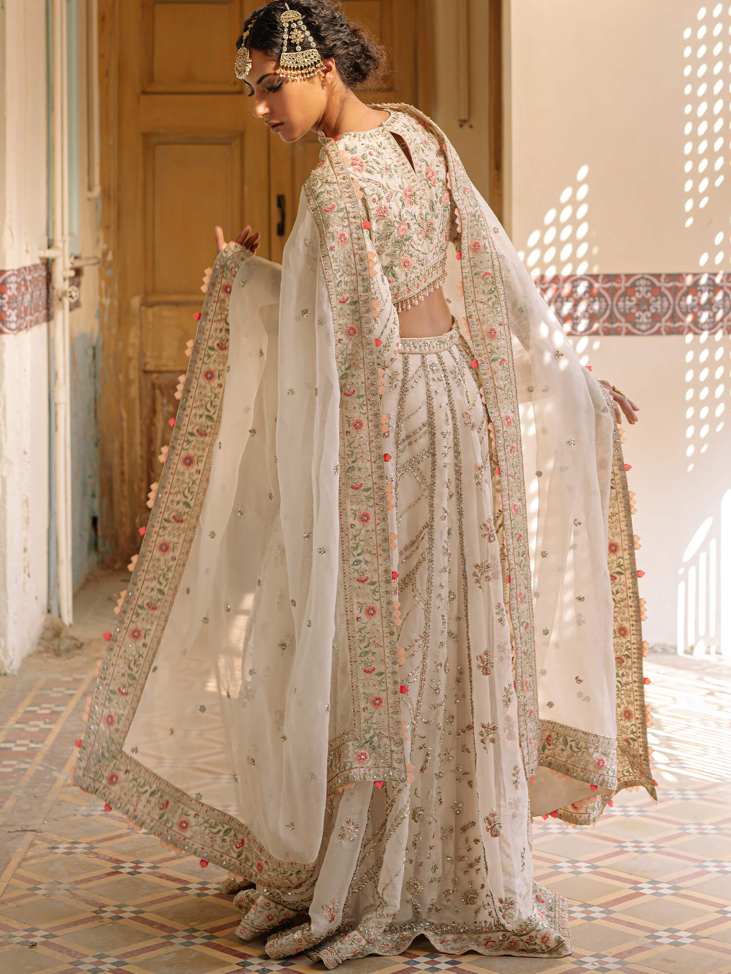 BLOUSE, LEHENGA & DUPATTA