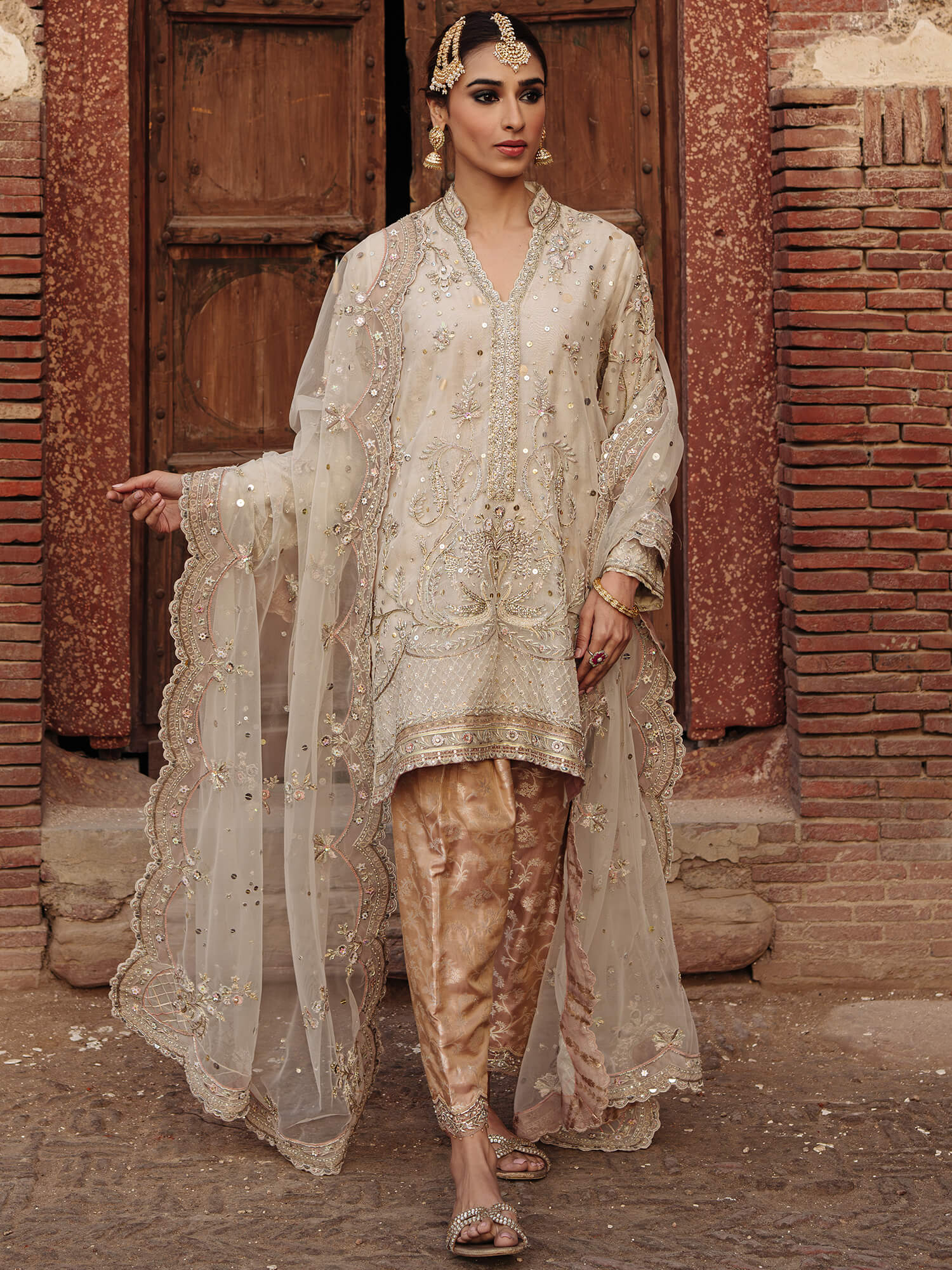 ALISHA, SKINNY SHALWAR & DUPATTA